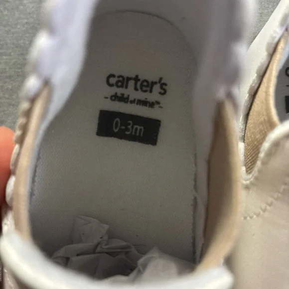 Lot of Newborn to Baby Shoes - Picture 8 of 12